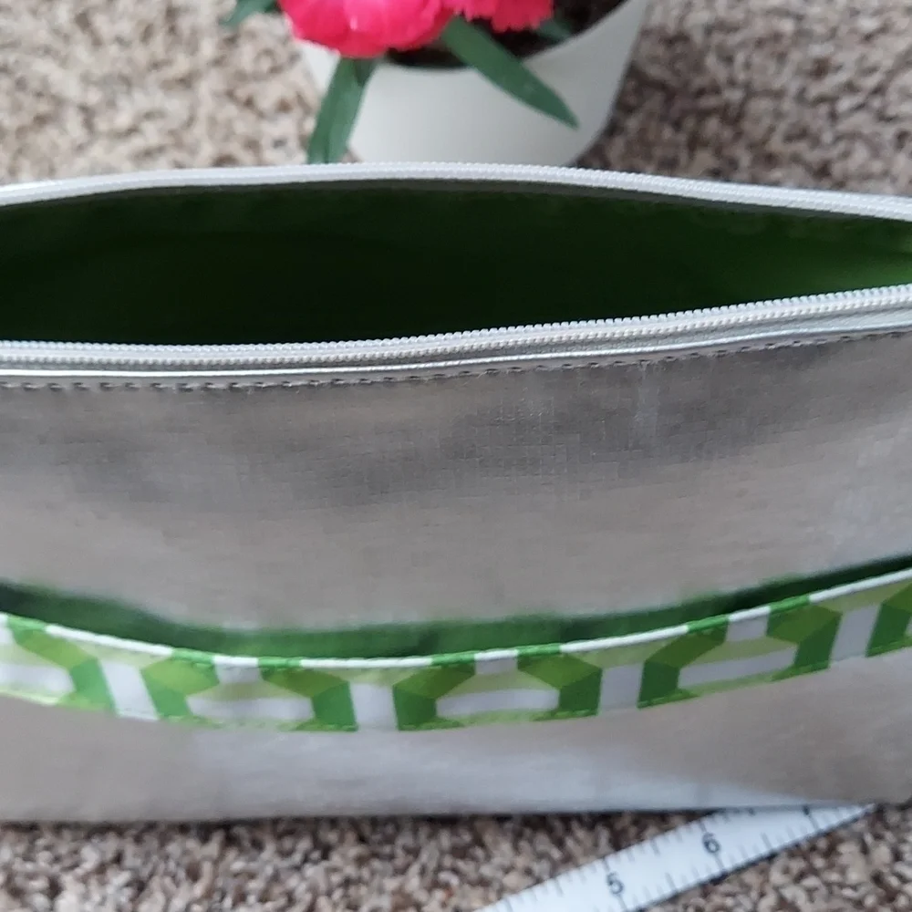 New Clinique cosmetic bag